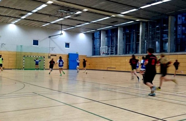 Die Butter vom Brot nehmen lassen