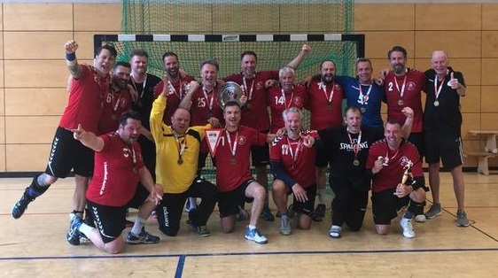 Fast wie früher – ü40 wird Berliner Meister in der Palisadenstraße